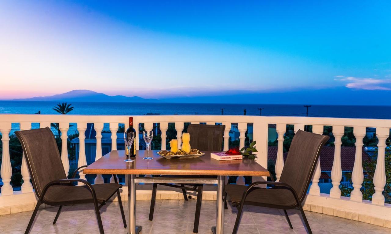 Sole E Mare Family Apartments 티실리비 외부 사진