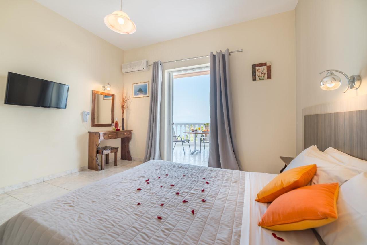 Sole E Mare Family Apartments 티실리비 외부 사진